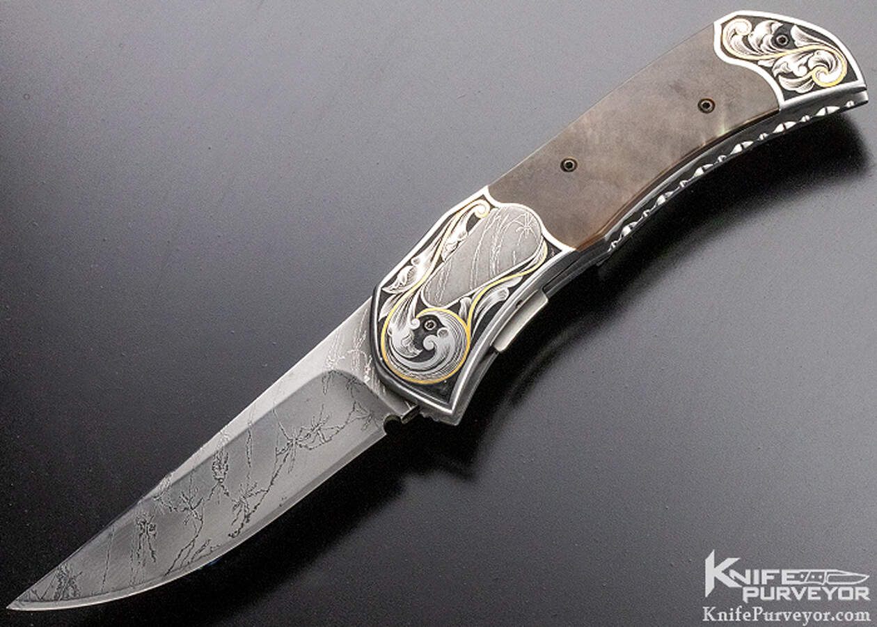 howard-hitchmough-black-lip-pearl-engraved-auto-custom-knife-9063-open