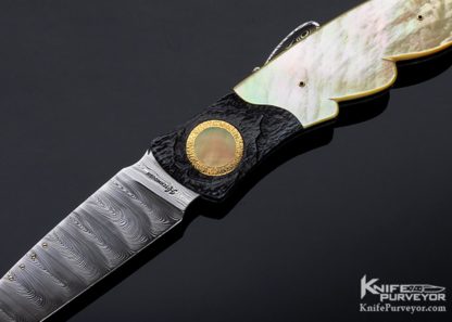Howard Hitchmough Custom Knife Damasteel, Blued Textured Steel with Gold Lip Pearl Inlaid Gold Pivot & Gold Lip Pearl Midlock - Image 2