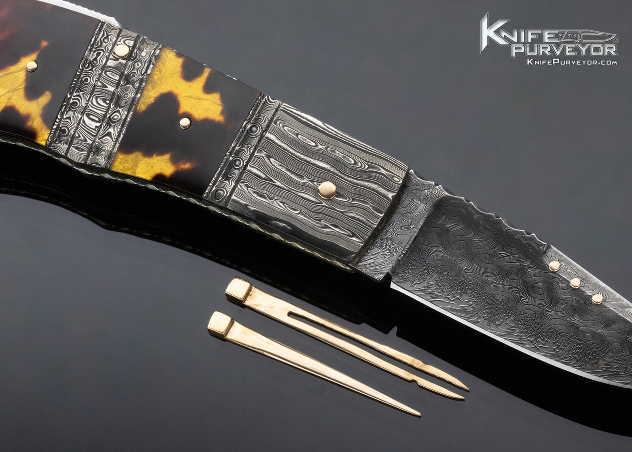 Kay Embretsen Custom Knife Amber and Sole Authorship Damascus Lockback - Image 4
