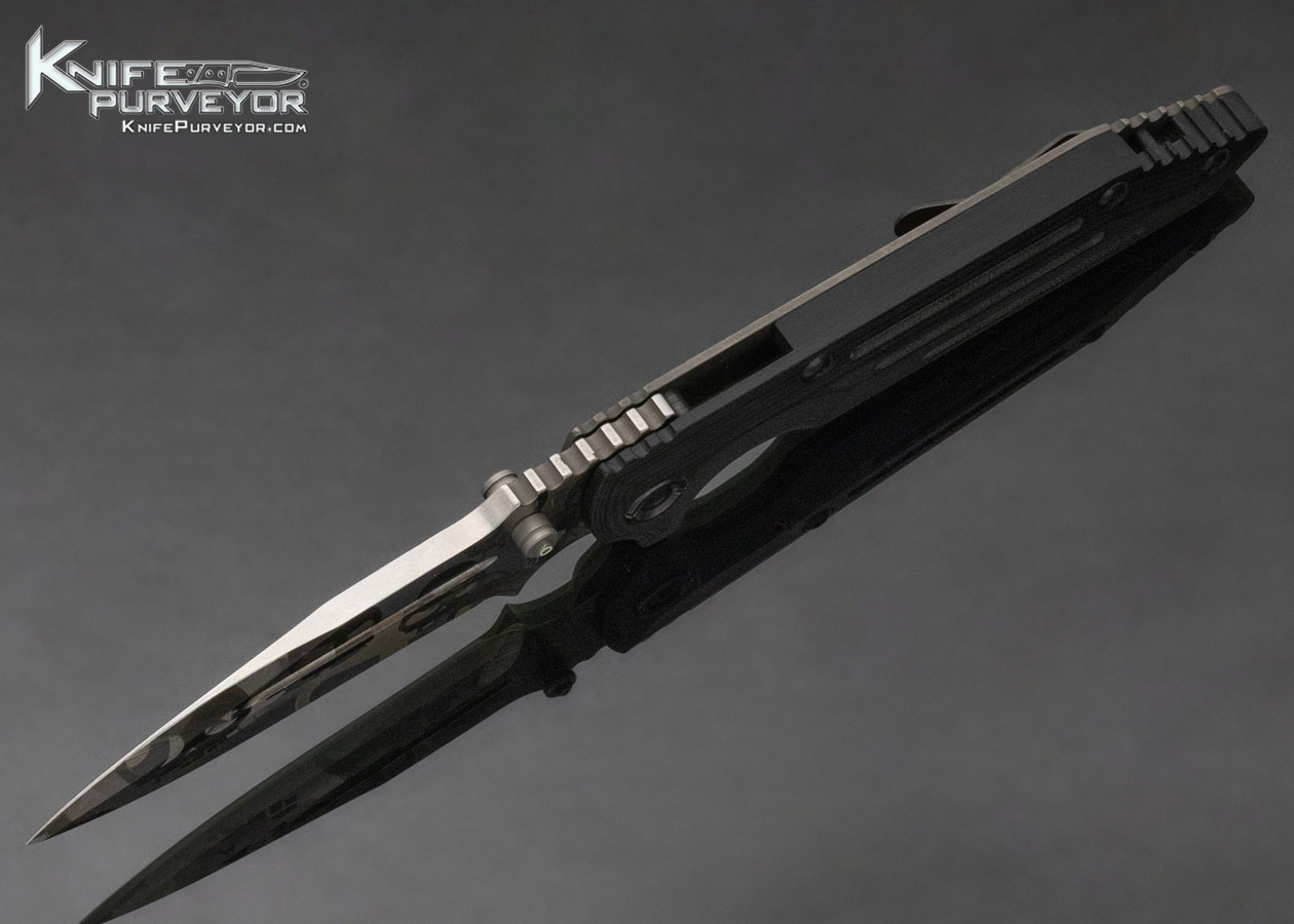 Strider Custom Knife Dauntless with Skulls on Blade and Frame - Image 6