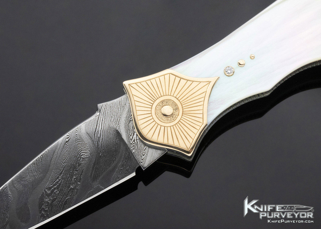 Dellana Custom Knife 2001 AKI "Dawn" South Sea Gold Lip Pearl and 14Kt Gold Lockback Folder - Image 2