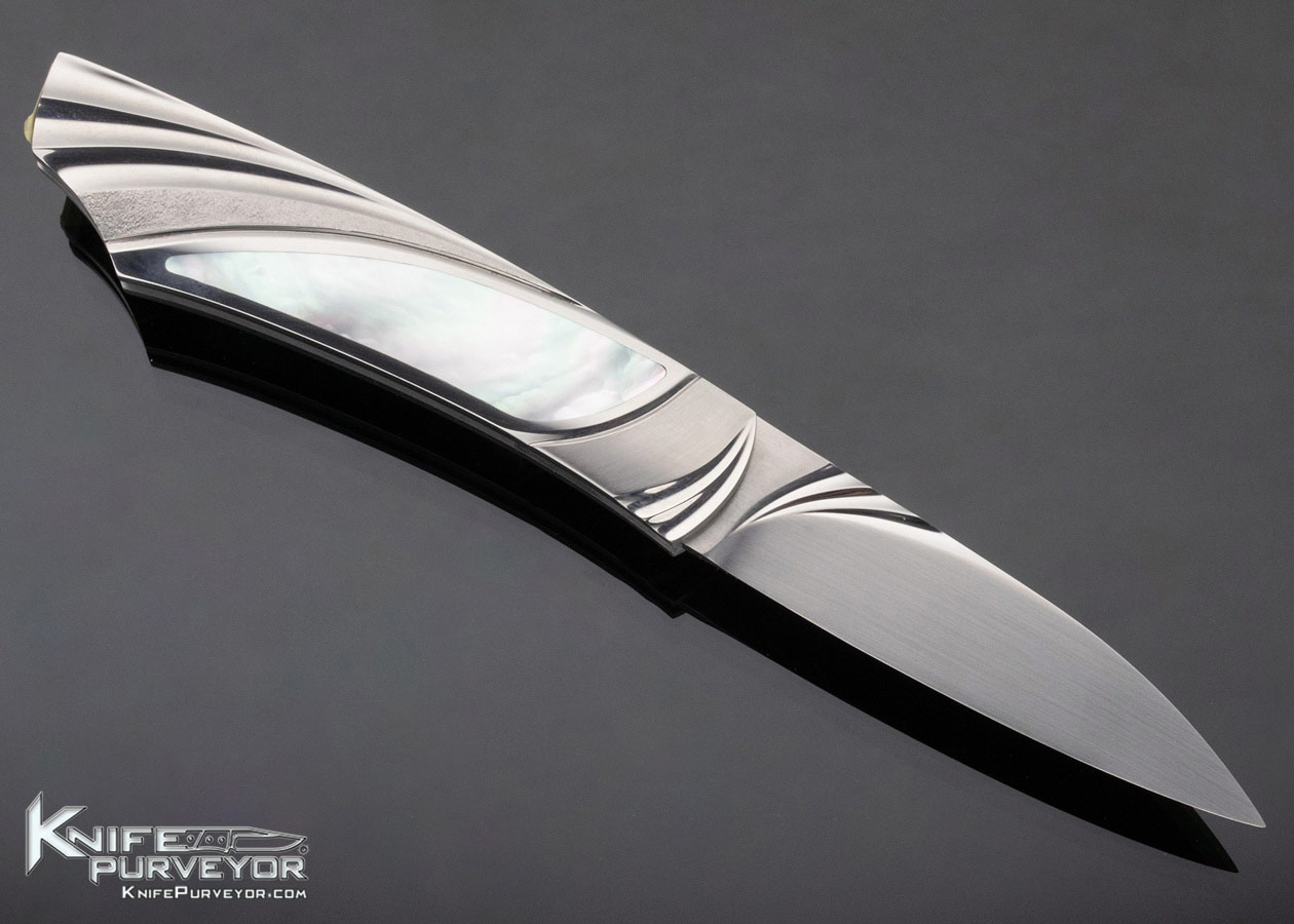 William Tuch Custom Knife Mother of Pearl Shell Interframe Fluted & Stippled Steel Lockback Folder - Image 3