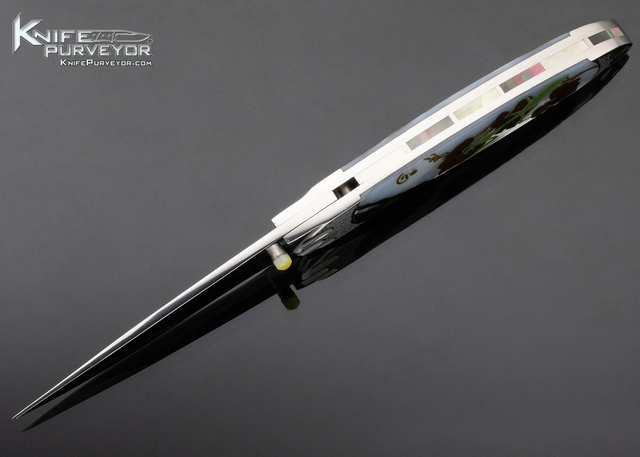 Koji Hara Custom Knife Mother of Pearl with Maki-e "Praying Mantis" Linerlock - Image 7