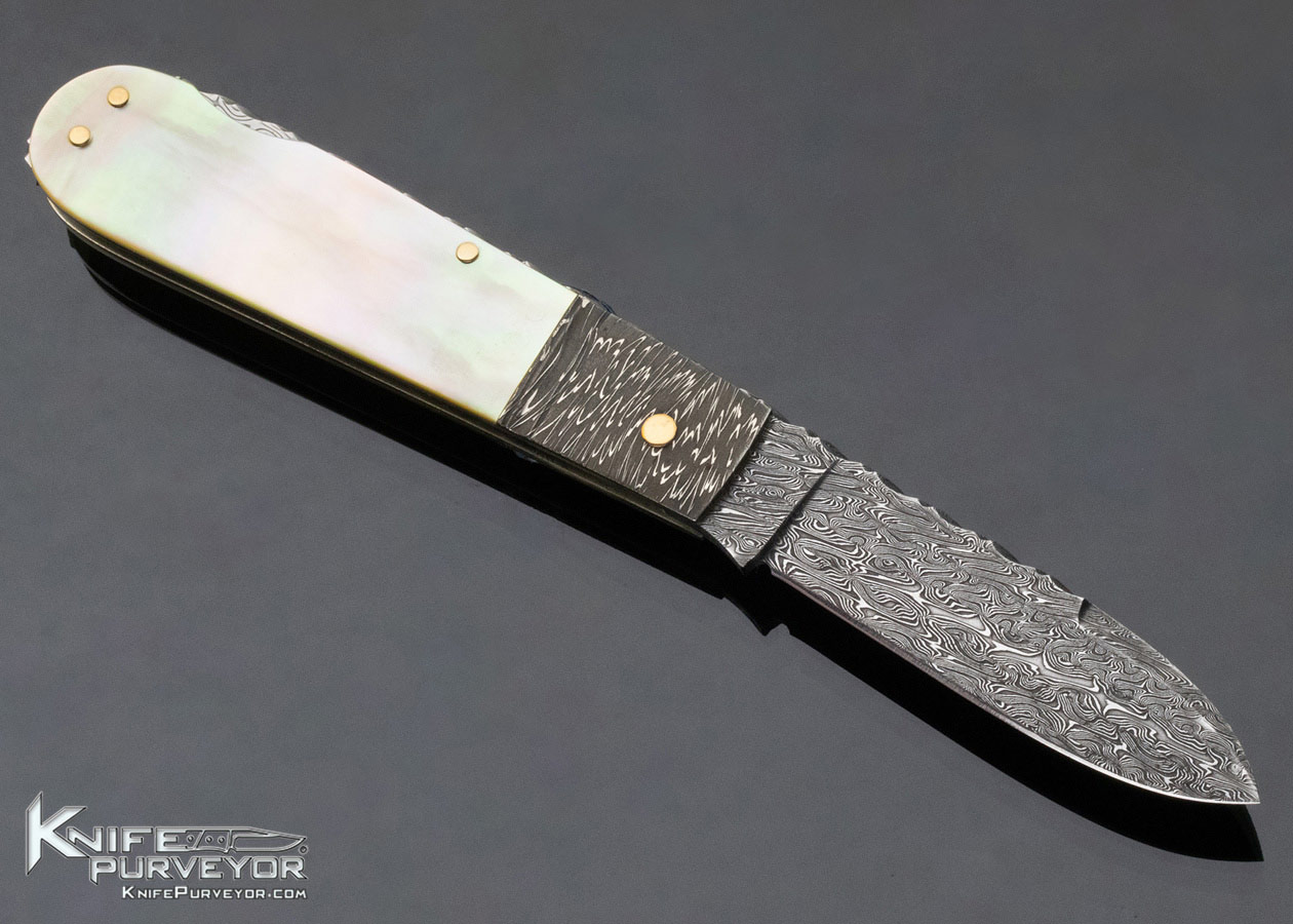 Kay Embretsen Custom Knife Gold Lip Pearl and Damascus "Barlow" Lockback - Image 4