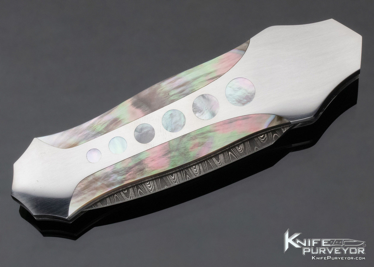 Scott Sawby Custom Knife Button Lock "Egret" Dagger with Pearl and Black Lip Pearl Inlays & Damascus Blade - Image 5