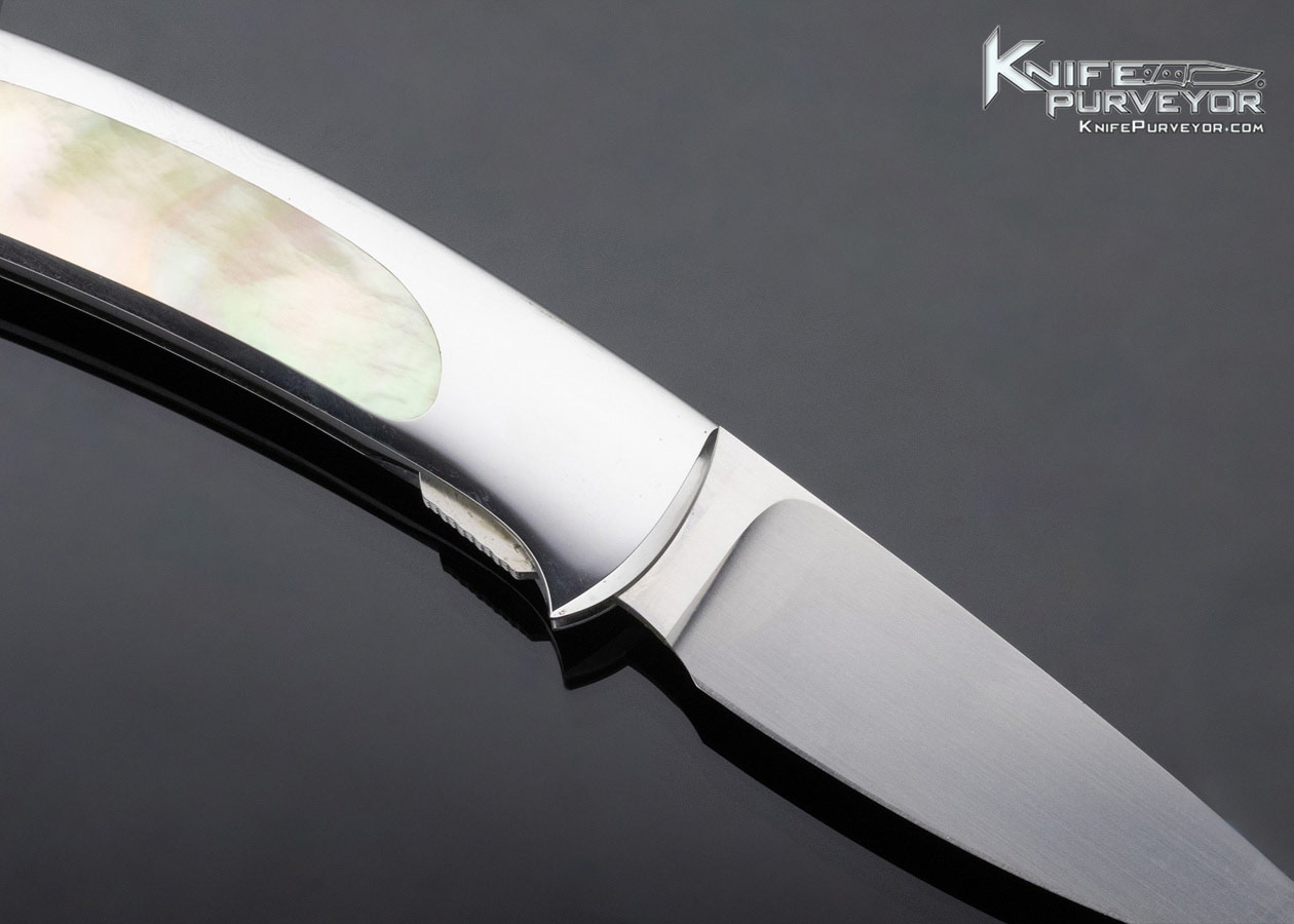 Scott Sawby Custom Knife Goldlip Pearl Interframe "Tern" Selflock - Image 4
