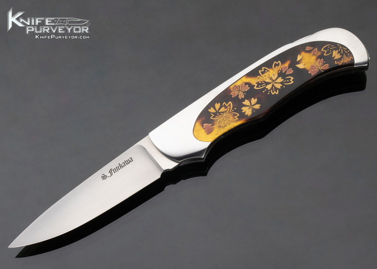 Stan Fujisaka Custom Knife "Falling Leaves" Amber Scales with 24Kt Gold Lockback 11881