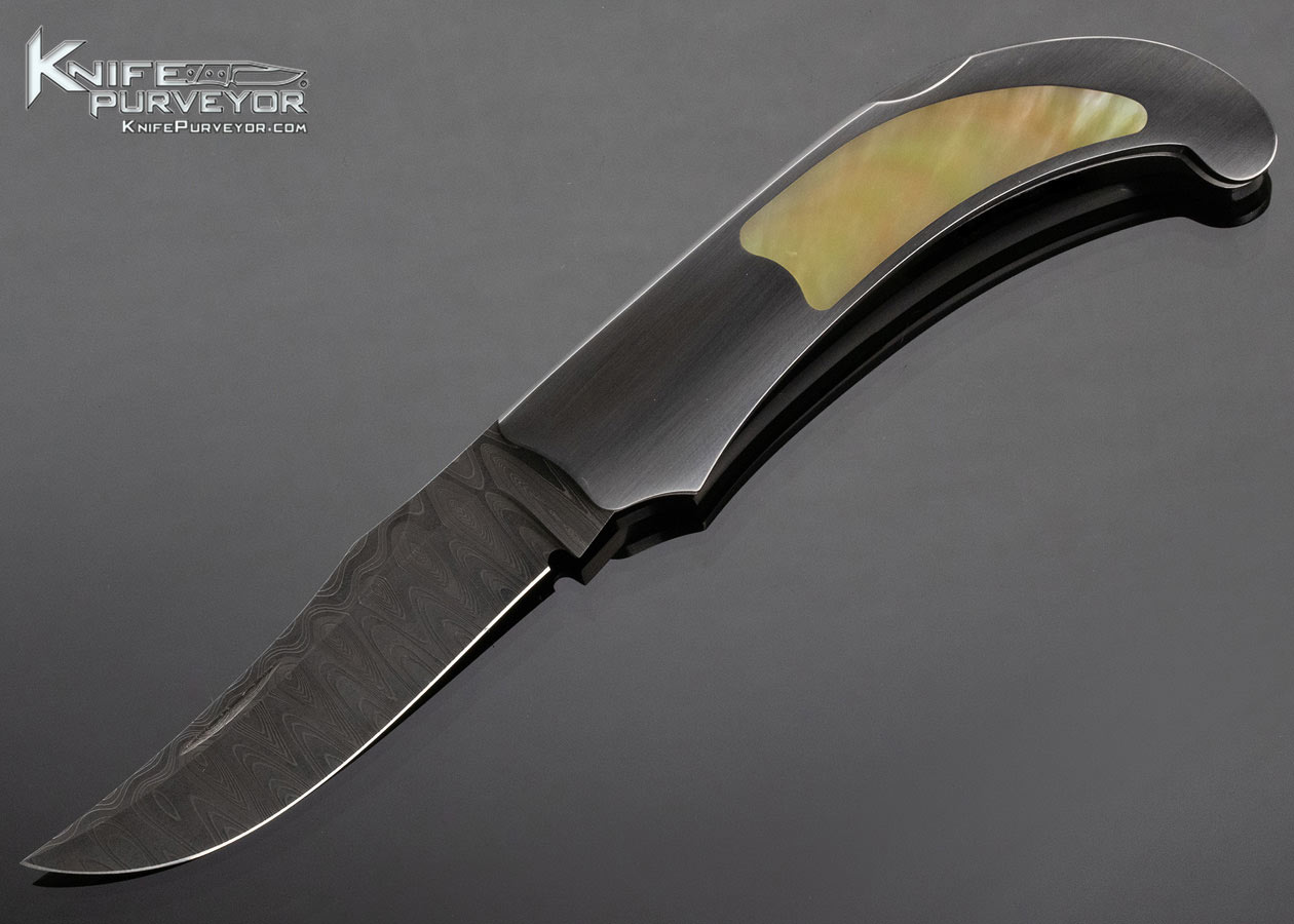 Warren Osborne Custom Knife South Sea Gold Lip Pearl Interframe Lockback with Mike Norris Damascus Blade 13558