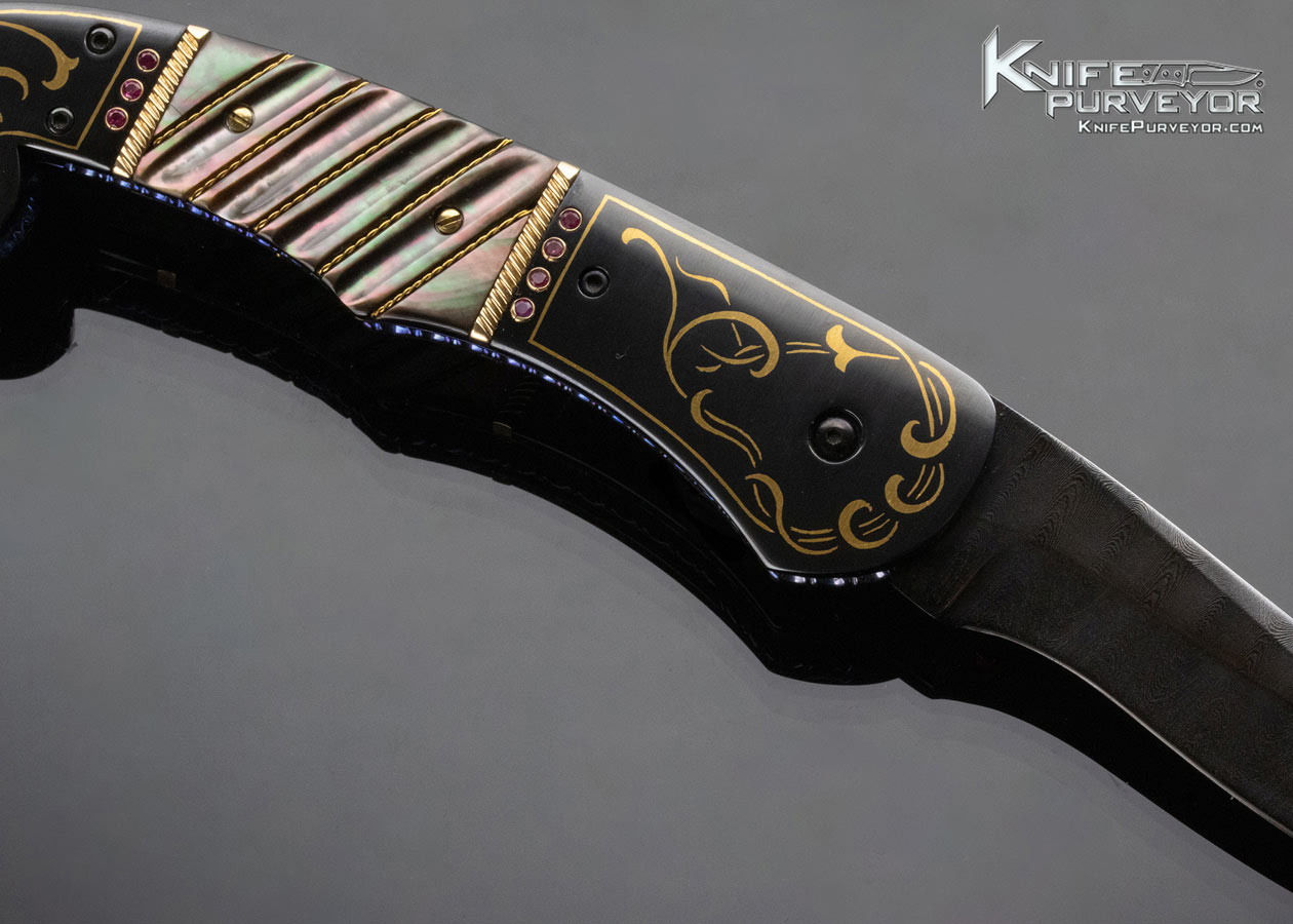 Jim Minnick Custom Knife Jerry Rados Damascus and Piqued Black Lip Pearl Automatic Persian Engraved by Joyce Minnick with 24Kt Gold Inlays - Image 5