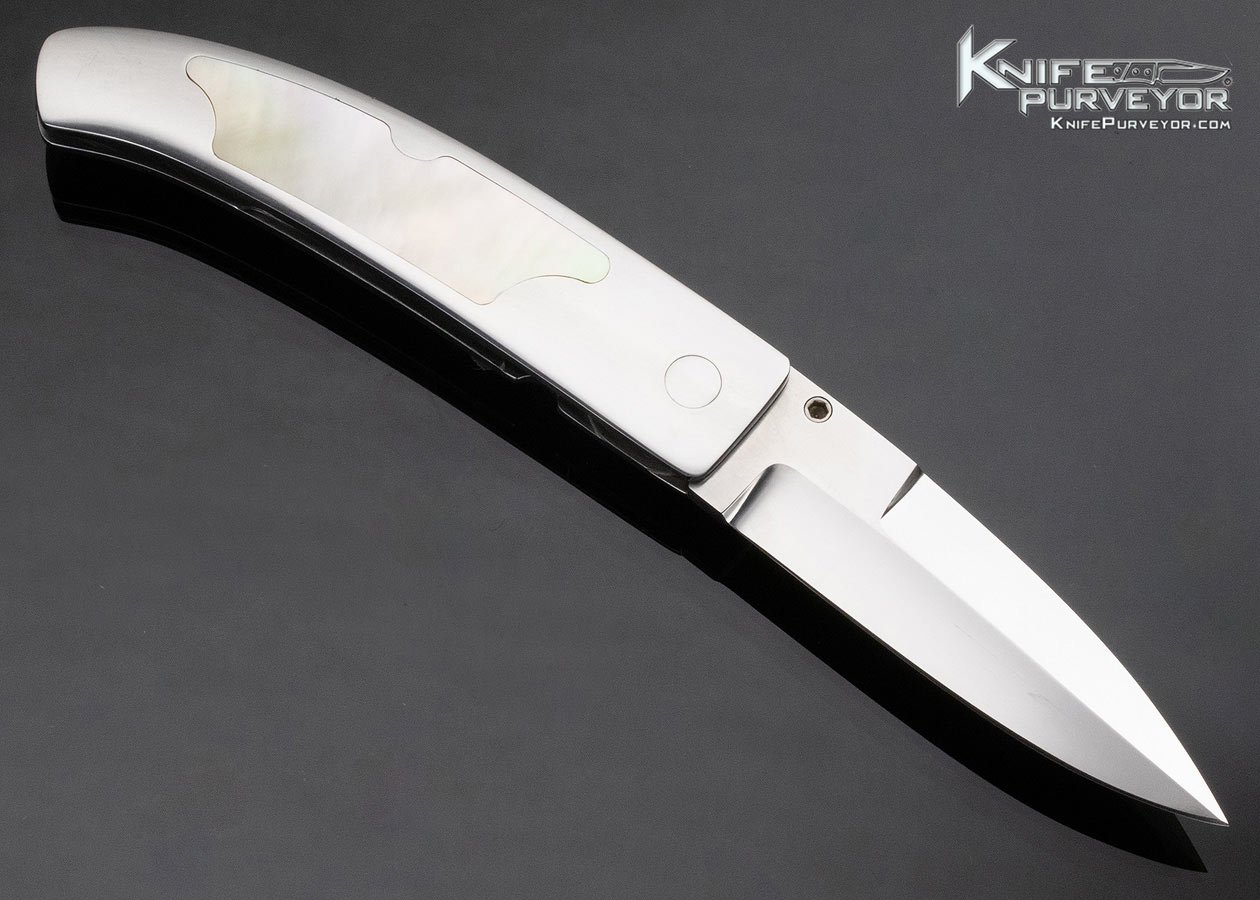 Leon Pittman Custom Knife Goldlip Pearl Interframe Button Lock - Image 3
