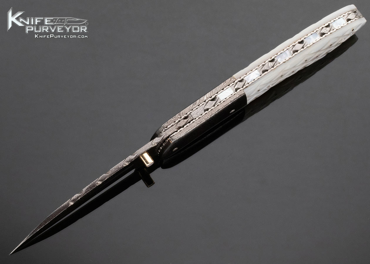 Vernie Reed Custom Knife Blued Damascus with Piqued Mother of Pearl Linerlock - Image 5