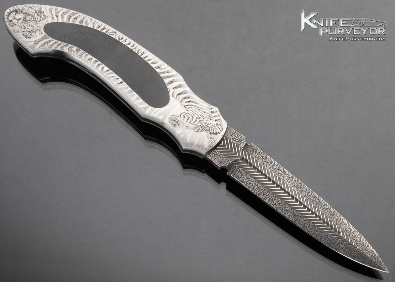 Tom Overeynder Custom Knife Manuela Gualdi Engraved Black Jade and Damascus - Image 3