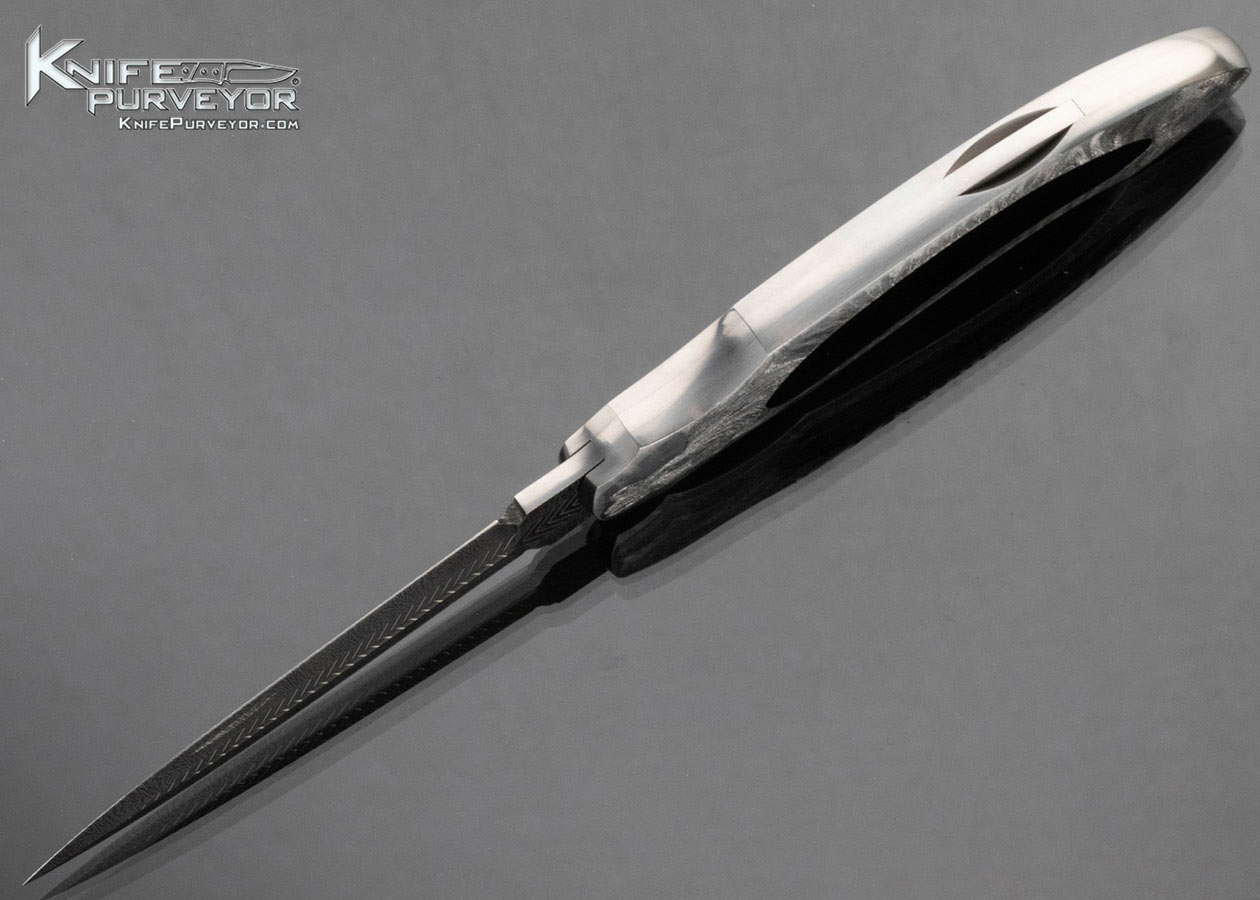 Tom Overeynder Custom Knife Manuela Gualdi Engraved Black Jade and Damascus - Image 5