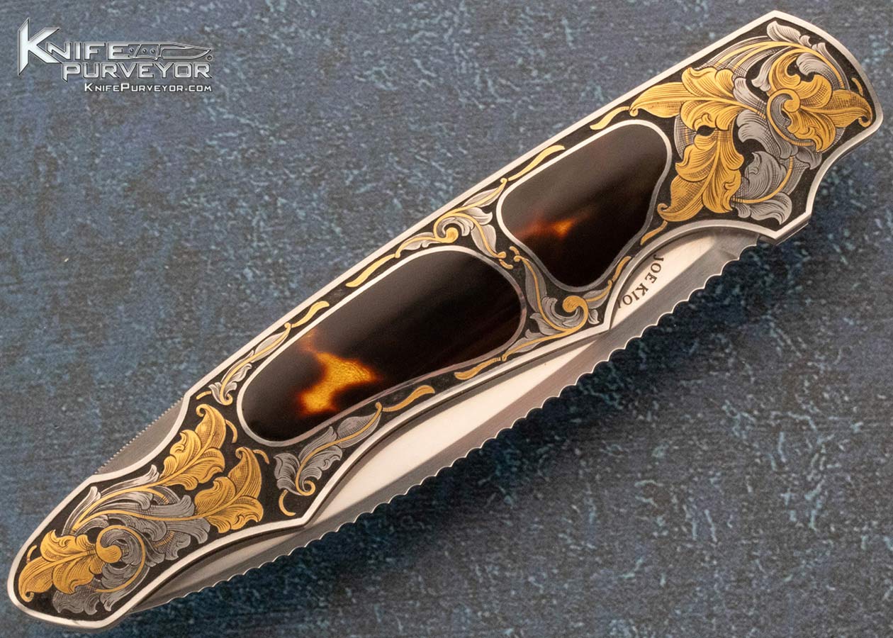 Joe Kious Custom Knife Amber Interframe Lockback Engraved by Joe Mason with 24Kt Gold Inlays - Image 2