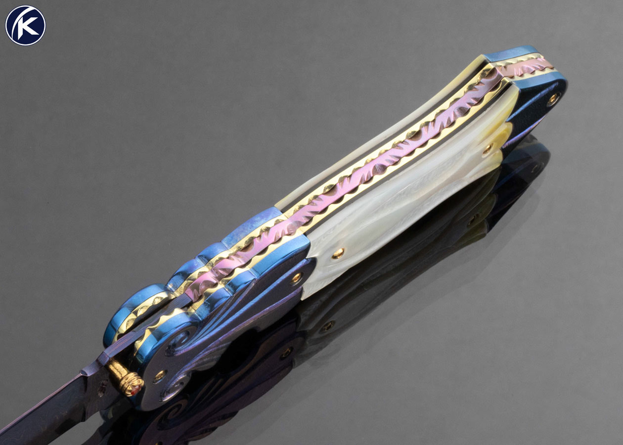 Suchat Jangtanong Custom Knife Blued Damascus Carved and Stippled Anodized Titanium with Carved South Sea Gold Lip Pearl - Image 5