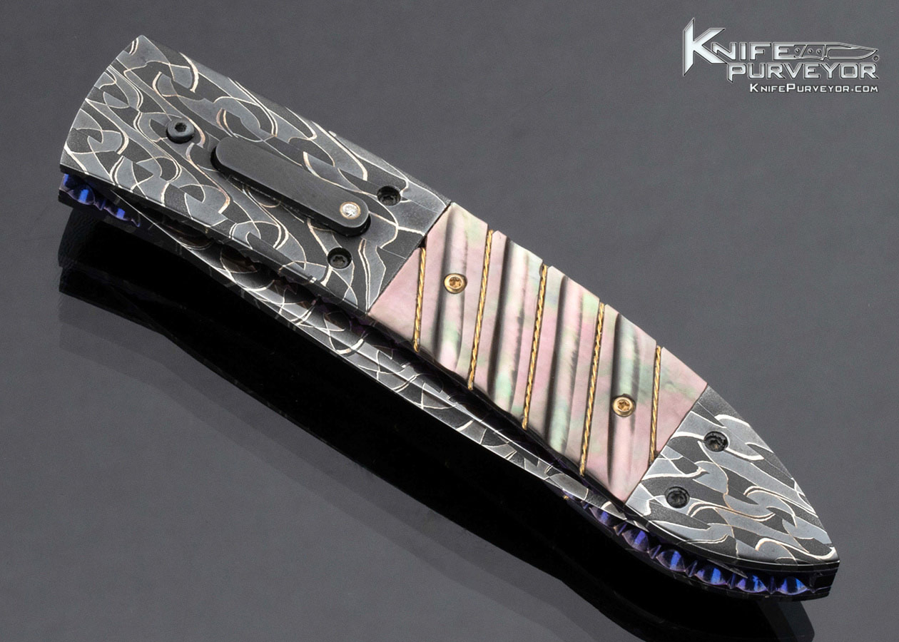 Jim Minnick Custom Knife Robert Eggerling Mosaic Damascus, Fluted Black Lip Pearl with Braided Gold Wire Automatic Linerlock - Image 2