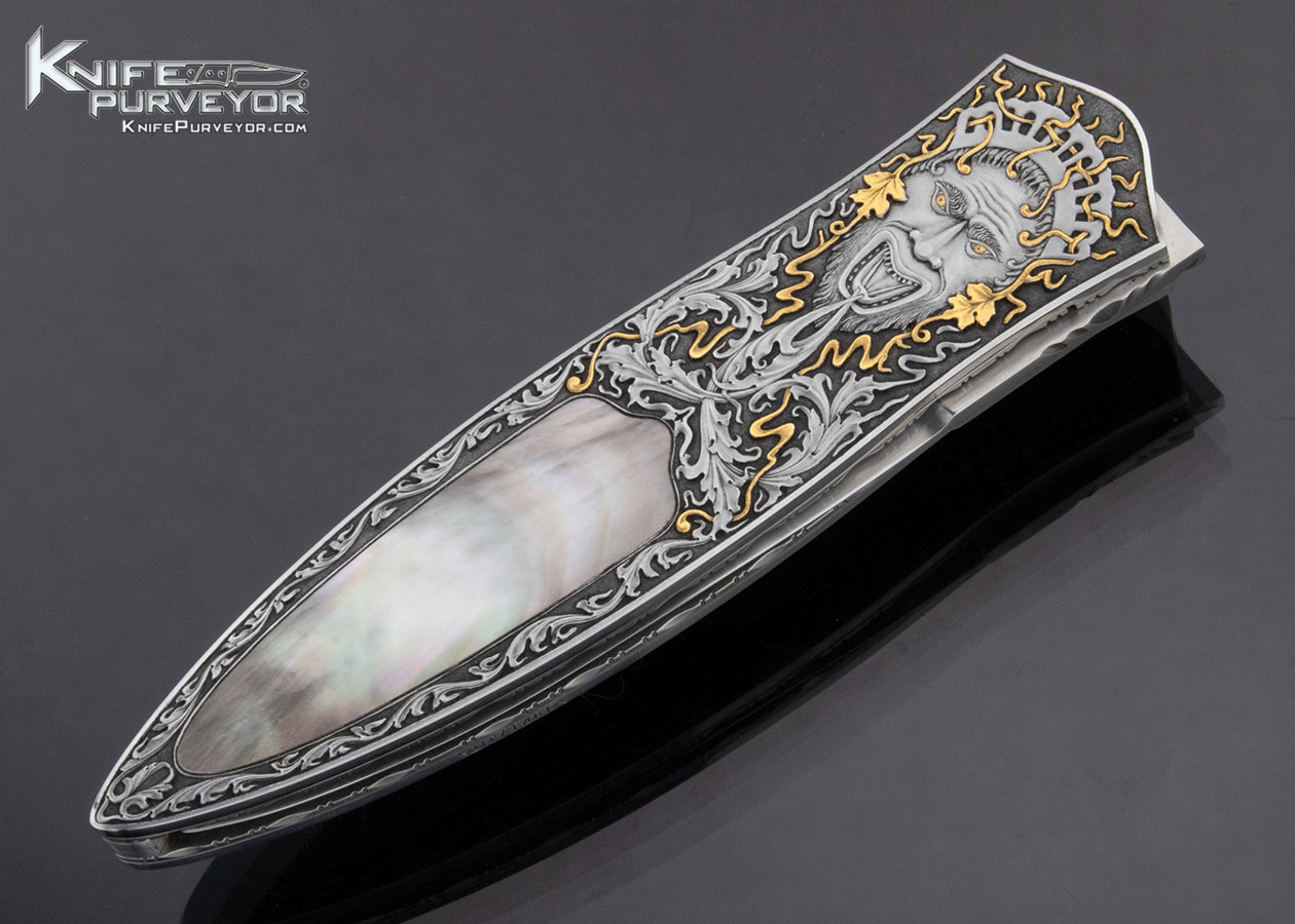 Giuseppe Pala Custom Knife Vitali Quaranta Engraved Black Lip Pearl Interframe Linerlock Dagger - Image 4