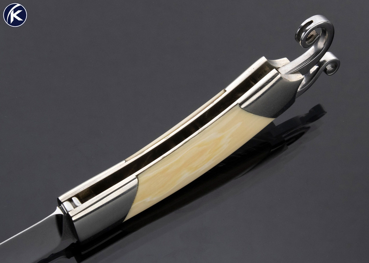 Lloyd Hale Custom Knife Ron Luebke Jr. Scrimshawed Tail Lock Folder - Image 5