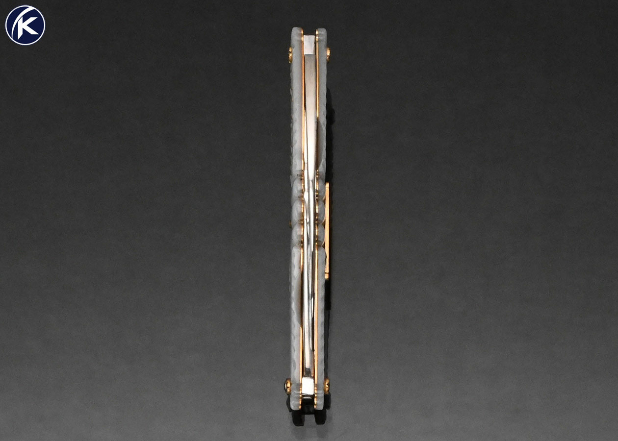 Tomohari Hamada Custom Knife Piqued Mother Of Pearl Scales with 18kt Escutcheon and Pins 2 Bladed Half Stop Slip Joint