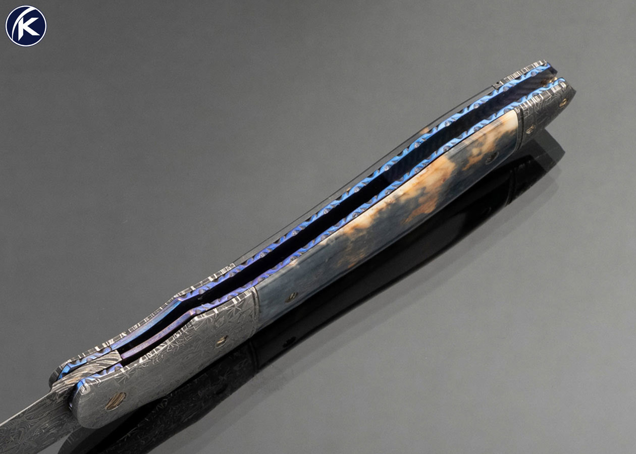 Don Hanson III Custom Knife Sole Authorship Damascus with Blue Fossil Walrus Automatic Linerlock with 14Kt Gold Accents - Image 5