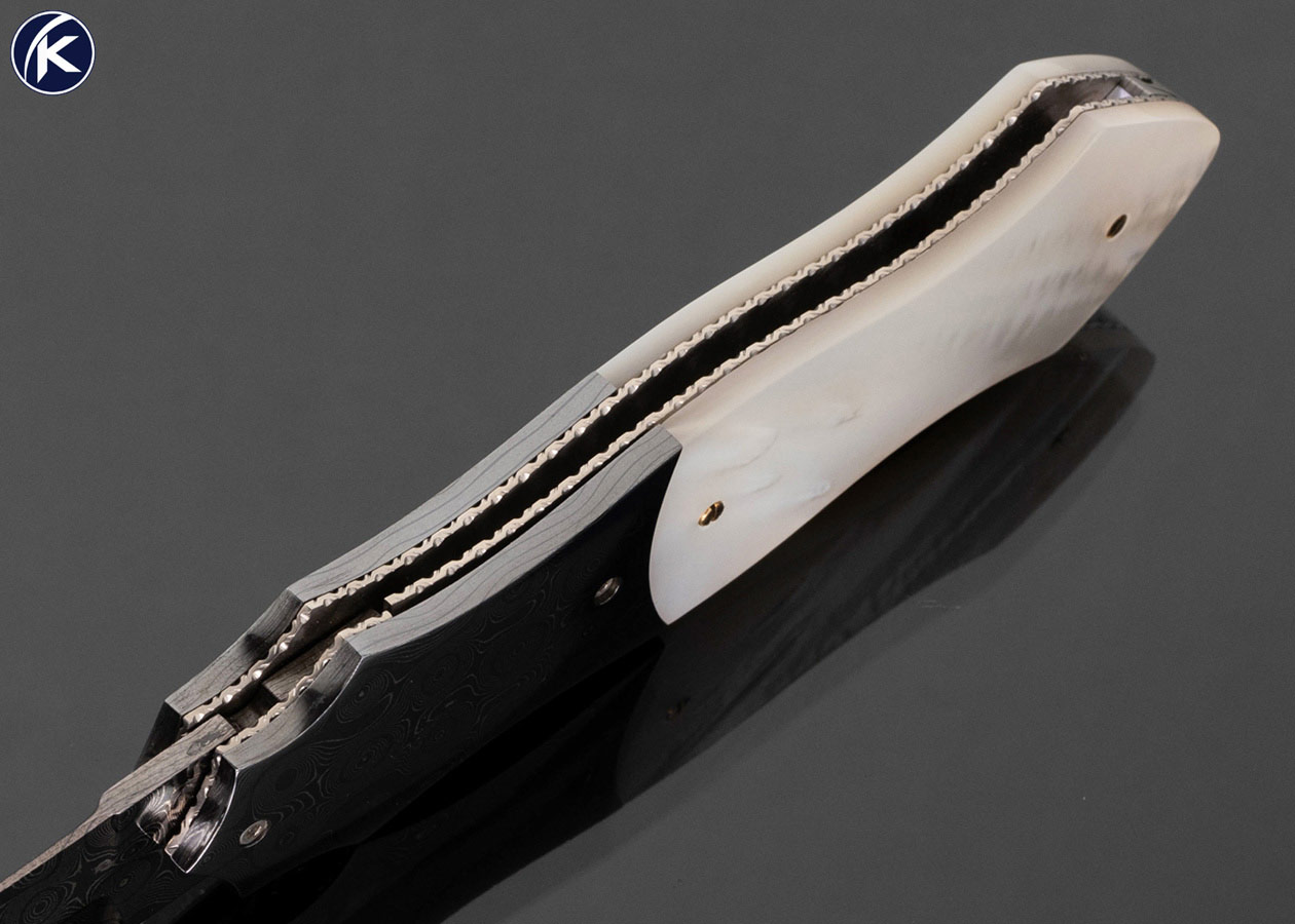 Gerald Corbit Custom Knife Blued Devon Thomas Damascus and Mother of Pearl Automatic Dagger Linerlock - Image 5