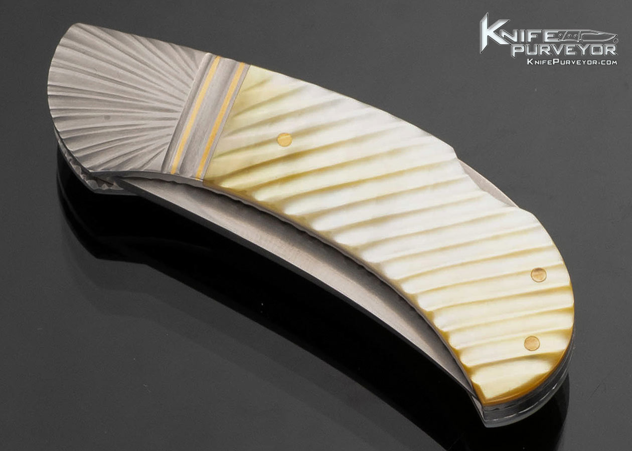 John W. Smith Custom Knife Fluted Bolsters with 18kt Gold Inlays and Pins with Fluted Gold Lip Pearl Lockback - Image 2