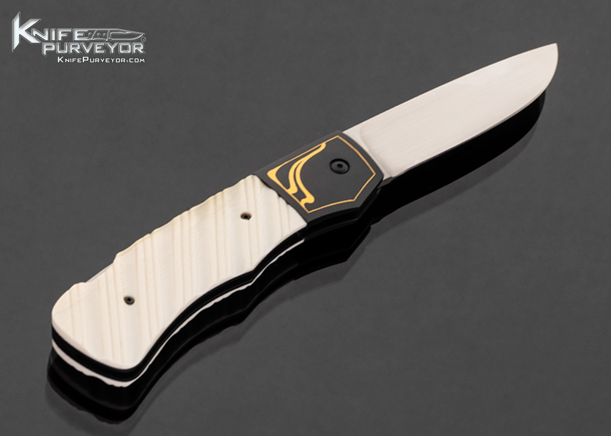 Jim Minnick Custom Knife Fluted Mammoth and Blued Stainless Steel with Gold Inlays Engraved by Joyce Minnick Lockback - Image 3