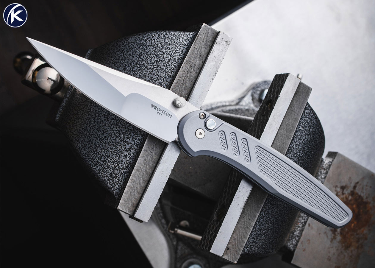 Pro Tech Custom Knife 2026 Avalon Button Lock 17934