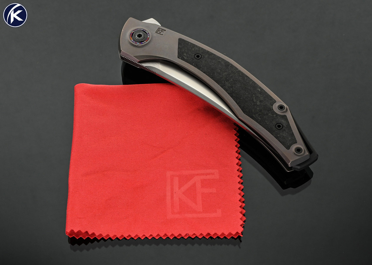 CKF-(Custom-Knife-Factory)-Custom-Knife-Ablya-Flipper-with-Bronze-Titanium-and-Fancy-Carbon-Fiber-Interframe-with-ZircuTi-Clip-#155-
