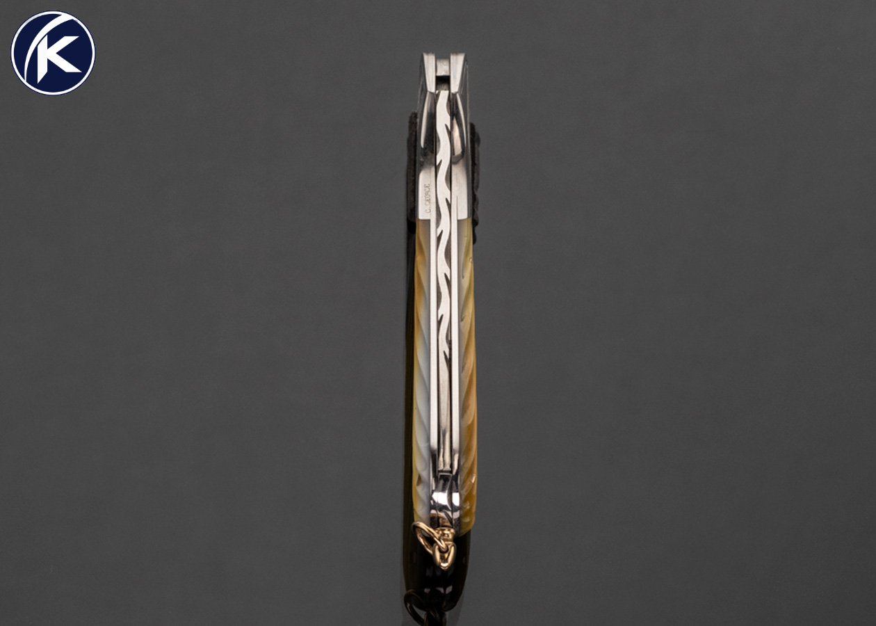 Joe Kious Custom Knife Fluted Gold Lip Pearl Lockback Engraved Dragonfly Gold Bail 17520