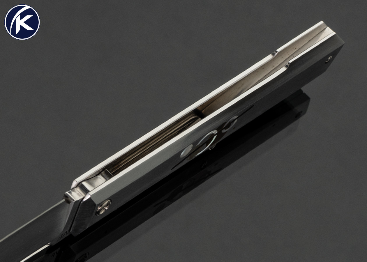 Remy Dupoux Custom Knife Model VF with Z40 Frame with Carbon Fiber, Pearl, and Black Lip Pearl Inlays Lockback - Image 5