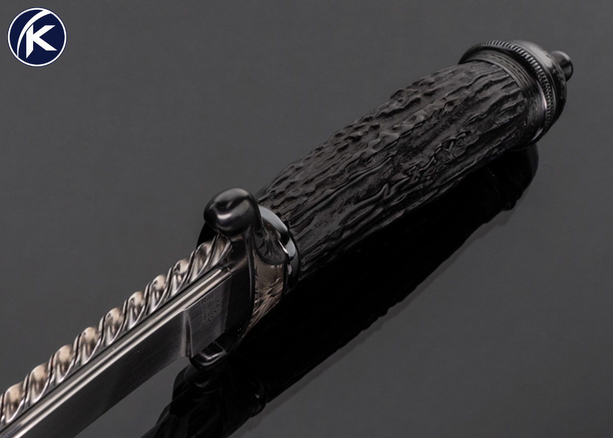 Ron Frazier Custom Knife Blued and Engraved Guard and Pommel by Thierry Duguet and Blackened Stag Bowie - Image 4