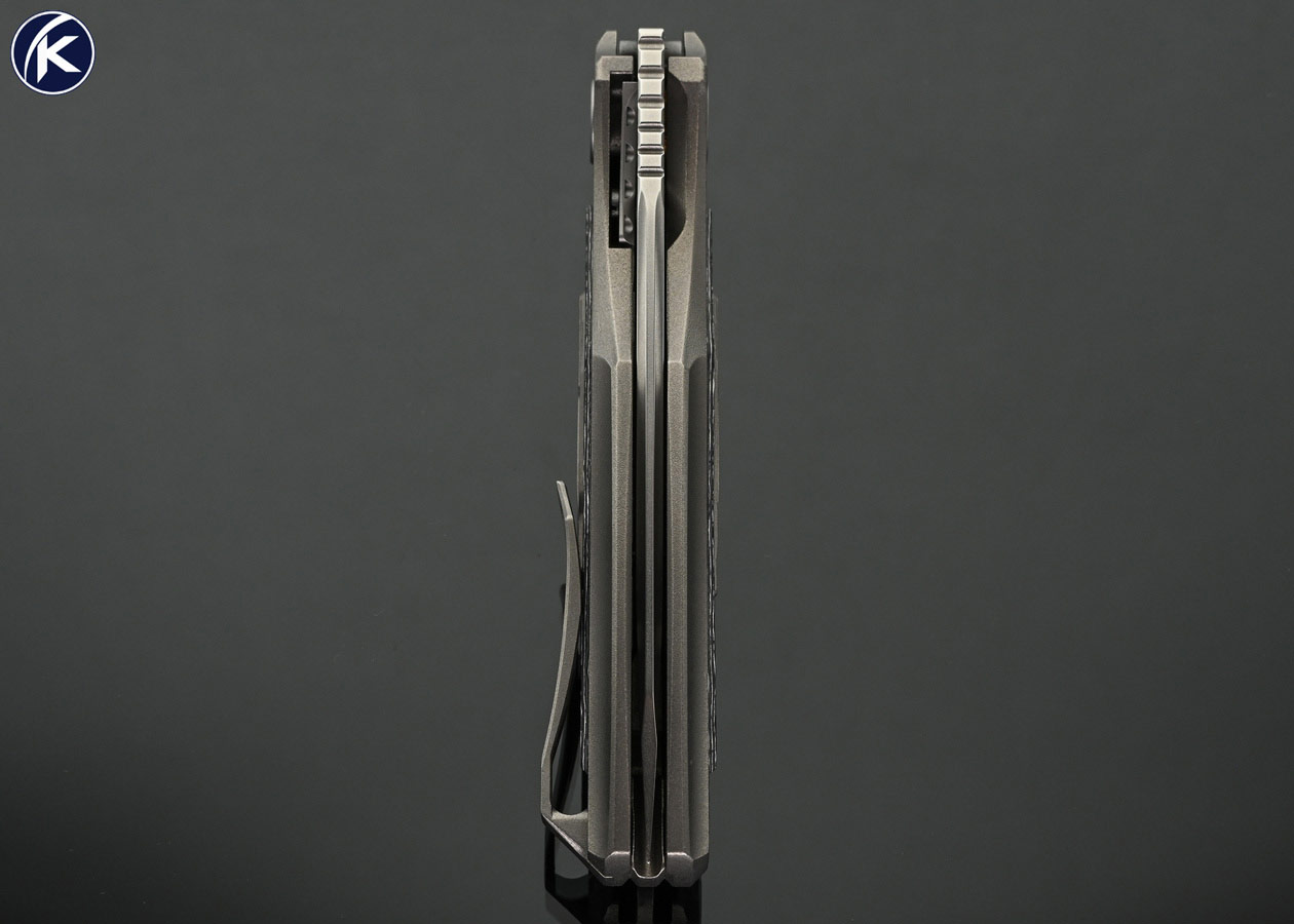 CultroTech-Knives-Custom-Knife-Sirius-Titanium-Sub-Frame-with-Carbon-Fiber-Inlays-Linerlock-#72-