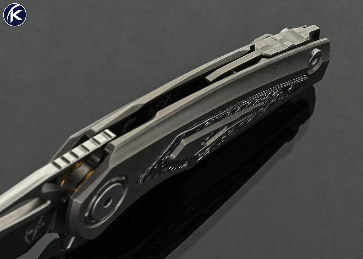 CultroTech-Knives-Custom-Knife-Sirius-Titanium-Sub-Frame-with-Carbon-Fiber-Inlays-Linerlock-#72-