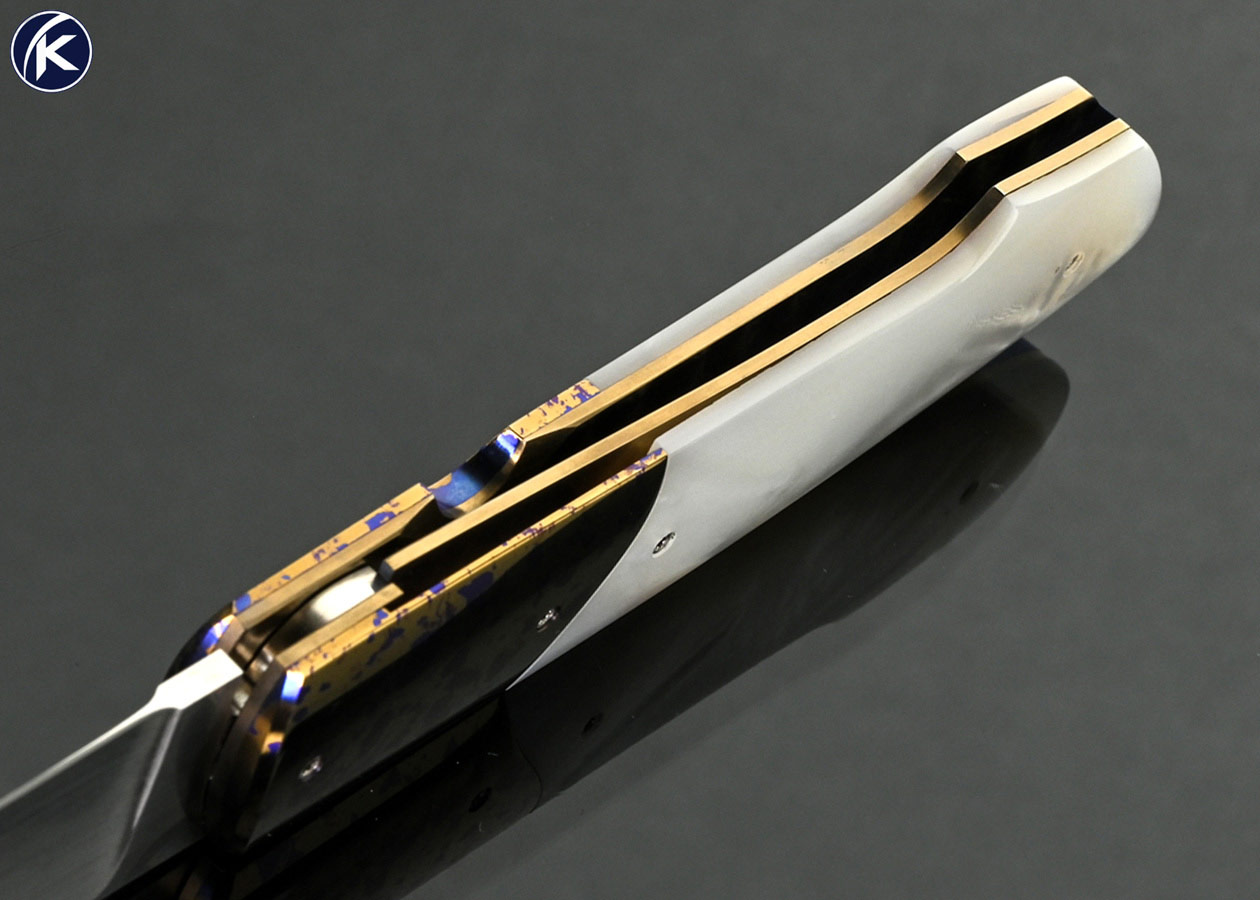 Stan-Fujisaka-Custom-Knife-Anodized-Titanium-Bolsters-with-Mother-of-Pearl-Gents-Linerlock-