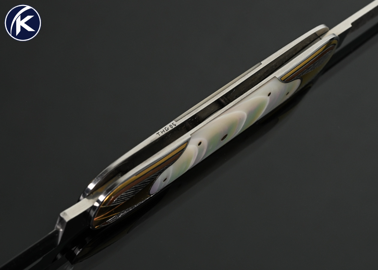 C. Gray Taylor Custom Knife Green Seasnail Shell 2 Blade Slipjoint Engraved by Tim George - Image 5