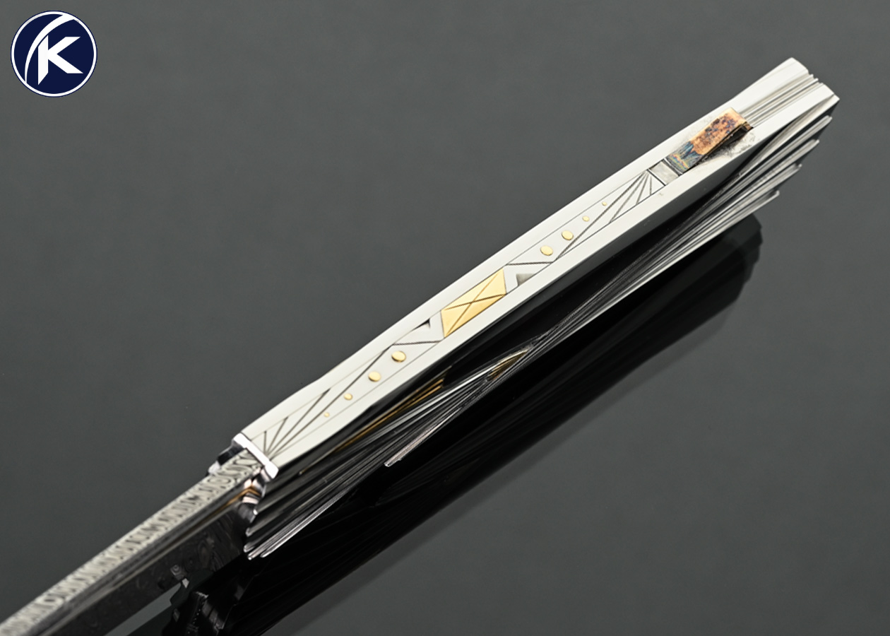 Ken Steigerwalt Custom Knife Damsteel with Fluted Stainless Steel with Gold Inlays and Pen Shell Lockback - Image 4