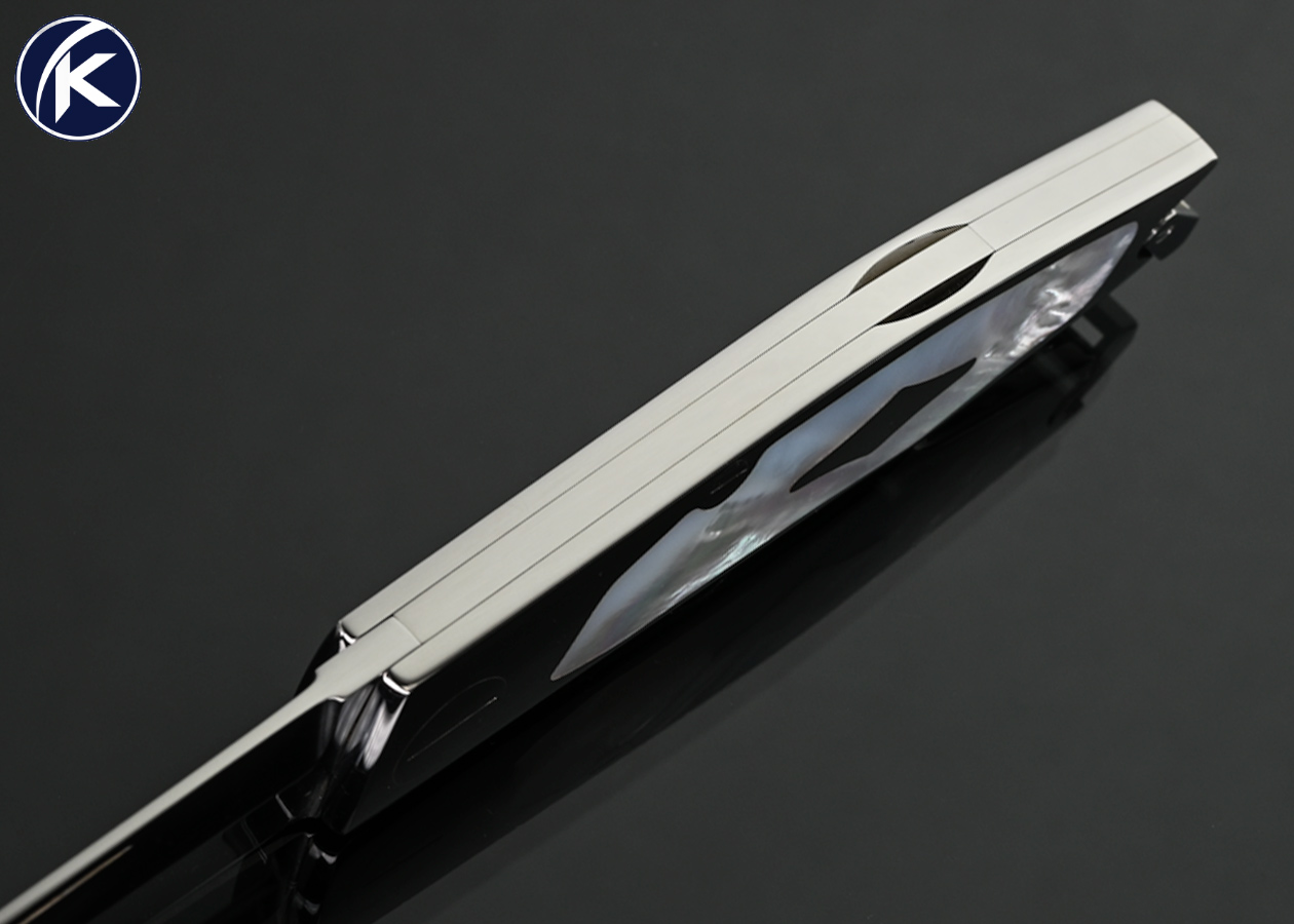 Salvatore Puddu Custom Knife Mother of Pearl Shell Interframe Lockback Prototype - Image 4