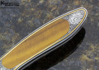 Koichi Kagawa Custom Knife Tiger Eye Interframe Engraved by S. Takeuchi Tiger Eye with Gold Inlays Midlock - Image 3