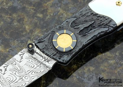 Howard Hitchmough Custom Knife Damasteel, Blued Textured Steel with 24Kt Gold Inlays & Mother of Pearl Shell Midlock - Image 2