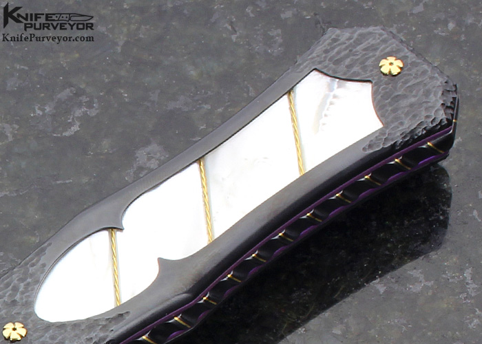 Howard Hitchmough Custom Knife Damasteel, Textured Blued Steel & Mother of Pearl with 24Kt Gold Wire Inlaid Dress Bowie - Image 3