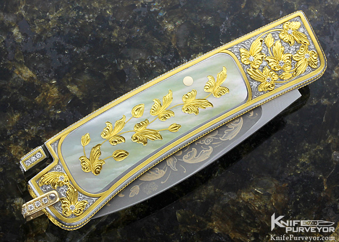 Ron Lake Custom Knife Black Lip Tahitian Pearl Interframe Tail Lock Engraved by Barry Lee Hands - Image 4