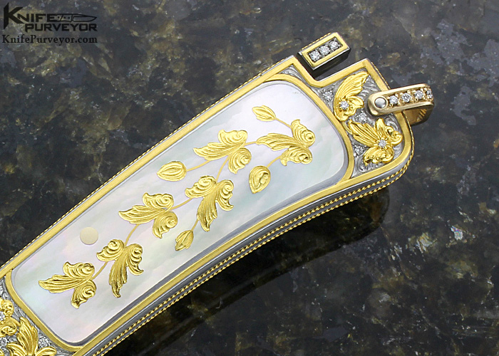 Ron Lake Custom Knife Black Lip Tahitian Pearl Interframe Tail Lock Engraved by Barry Lee Hands - Image 3