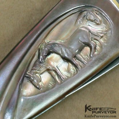 Arpad Bojtos Custom Knife Carved Blacklip Pearl & Damascus Folder - Image 5