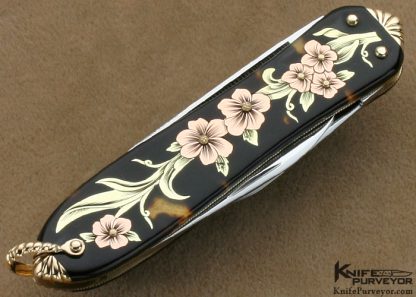 C Gray Taylor Custom Knife Checkered and Carved Blacklip Pearl and 14Kt Gold Sunfish Lobster Slipjoint - Image 3