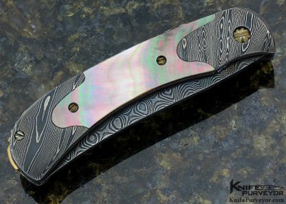 Darrel Ralph Custom Knife DDR Damascus & Black Lip Pearl Shell Automatic Linerlock with File Worked 18K Gold Spine - Image 3