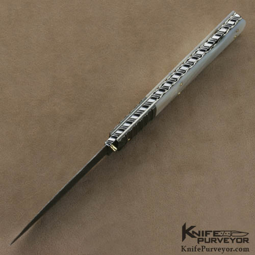 Barry Davis Custom Knife Sole Authorship Damascus & Mother of Pearl Lockback Dagger with a 14 Kt Gold Toothpick - Image 5