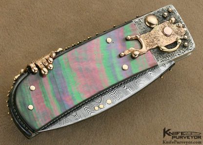 Dellana Custom Knife Minor Meltdown Sole Authorship Damascus Black Lip Pearl Gold Lockback - Image 3