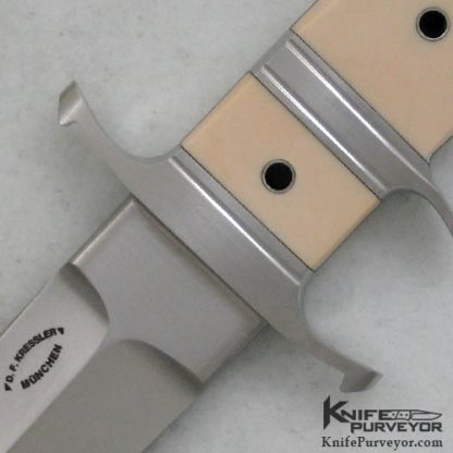Dietmar Kressler Custom Knife: One of a Kind Baby Bear Subhilt - Image 2