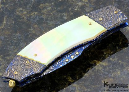 Francesco Pachi Custom Knife Blued Damascus & South Sea Gold Lip Pearl Shell Button Lock - Image 3